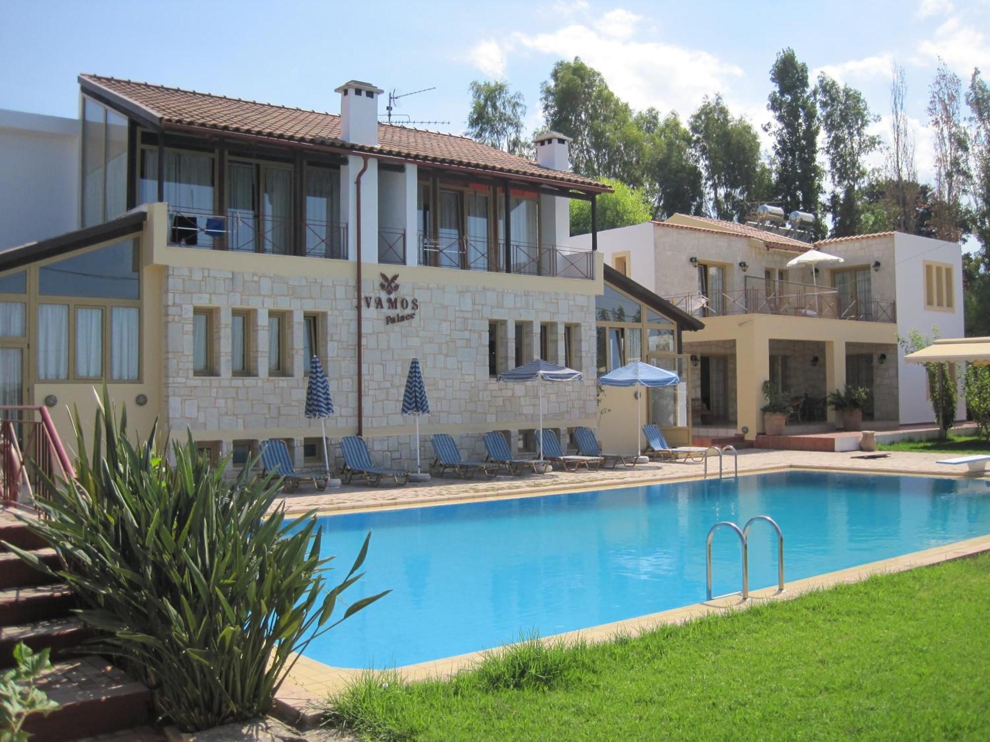 Vamos Palace Apartments Bagian luar foto