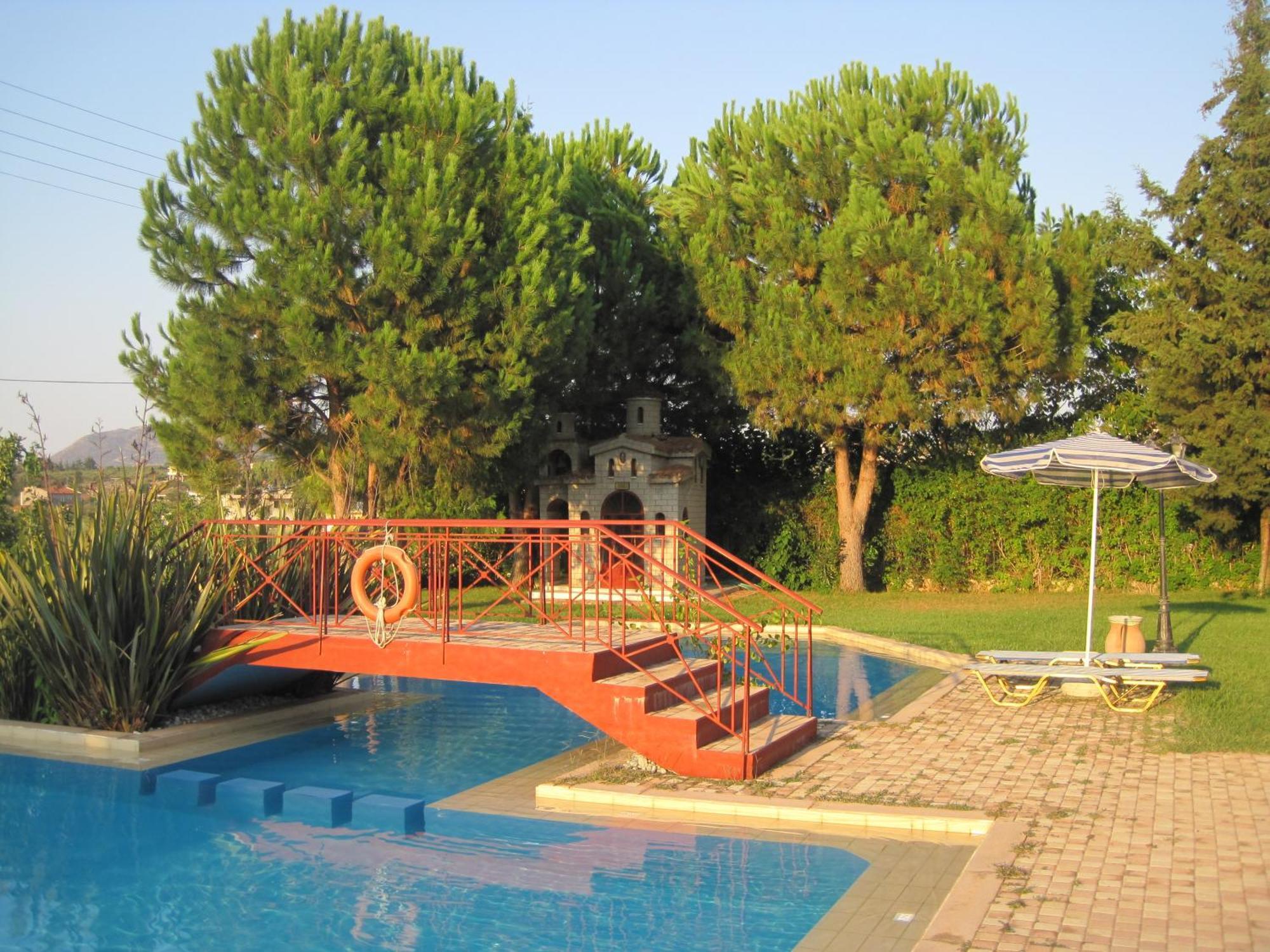 Vamos Palace Apartments Bagian luar foto
